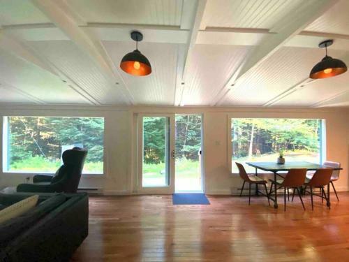 The Cabin @ Benton Hollow