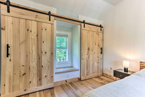 Rustic Margaretville Home With Deck And Grill!