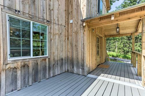 Rustic Margaretville Home With Deck And Grill!