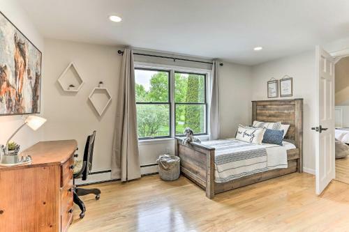 Gorgeous Montgomery Home With Seasonal Pool!