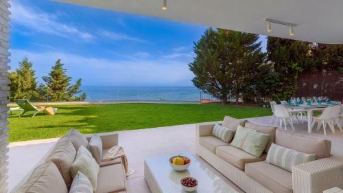 Villa Torium V�lez-m�laga By Ruralidays