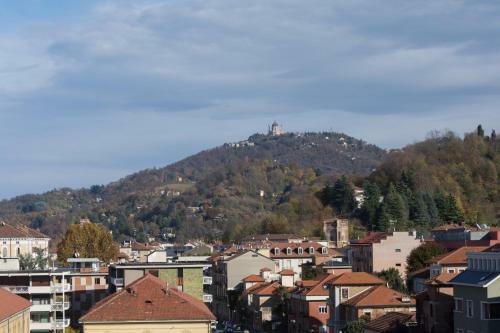 Apartamento Mansarda In Borgo Po