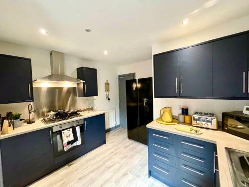 Spectacular 5 Bedroom Property