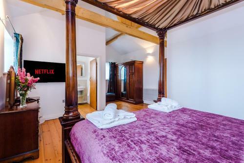Villa Farm- A Luxury Holiday Home With Stunning Views