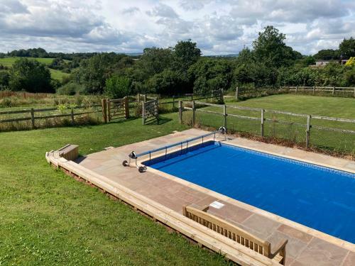 Apartamento The Shepherd's Hut With Swimming Pool