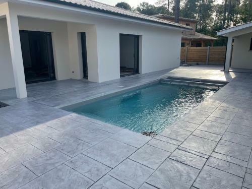 Villa Lacanau Avec Piscine Chauff�e