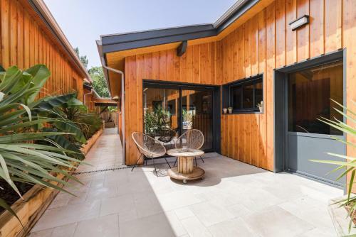 Villa Les Cabanes Du Huga 3