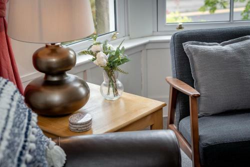 Villa Braeside - 4 Beds - Sleeps 8 - Garden