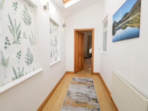 1 Rockland Cottage