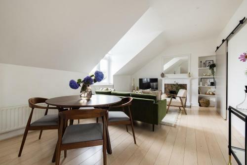 Apartamento The Harrow Wonder - Modern 2bdr Flat With Parking