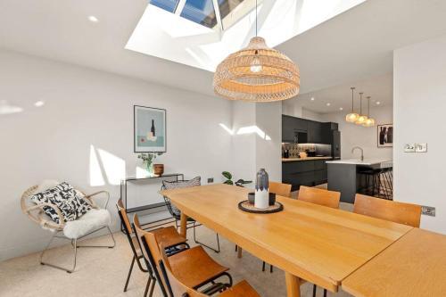 Major House