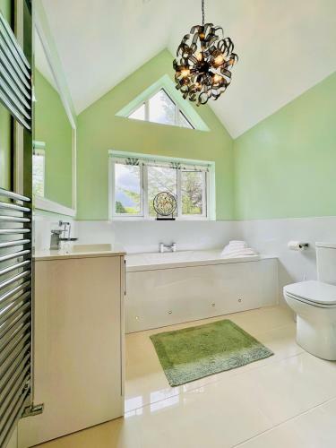 3 Bedroom Detached Home With Garden