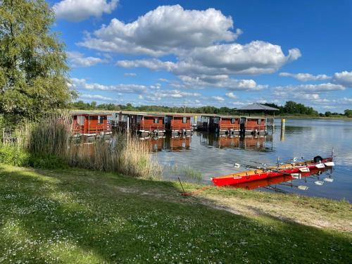 Hausboot-urlaub24_beetzsee