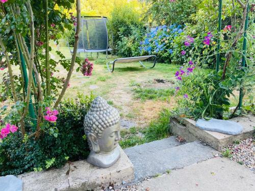 Hostal Charmante Chambre D?h�tes Pour 4 Pers Proche De Bagnoles De L?orne
