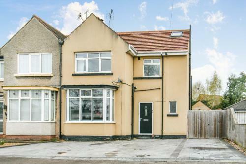 Dandy House