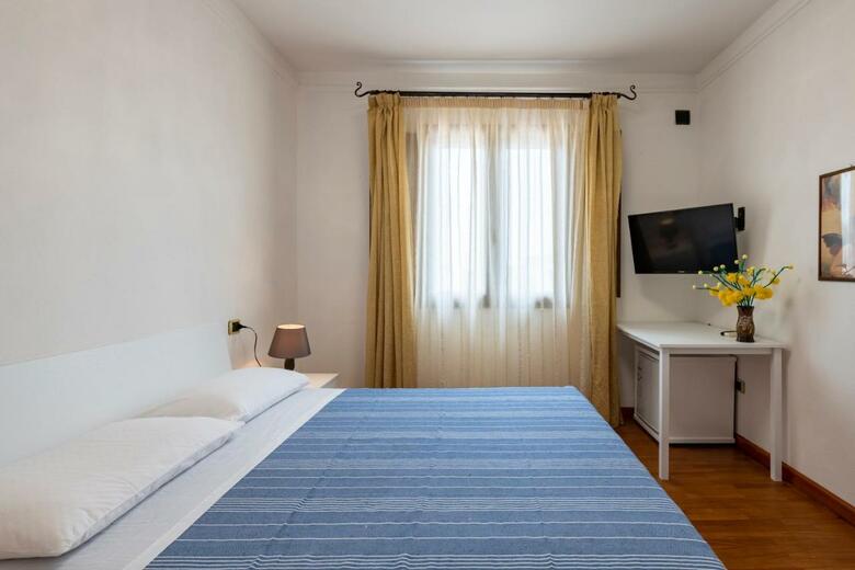 Hostal Arbatax Rent Home Srls