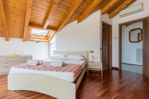Apartment Maya - Tremezzina