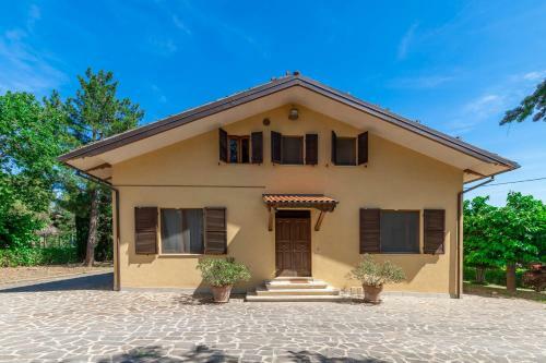 Sunrise Hill Holiday Home