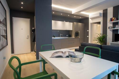 Br Treviso Train Station Apartments