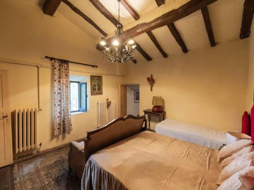 Cheerful Holiday Home In Vergato With Garden