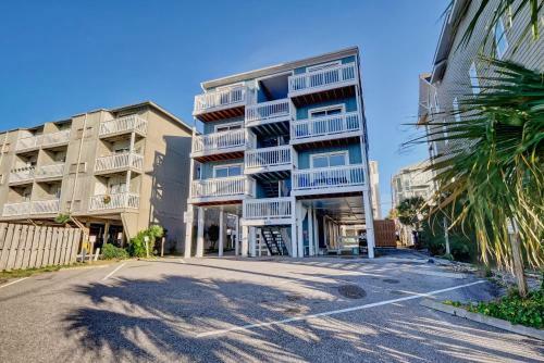 Sunsaltsand Lakefront 2br Condo Sleeps 6 Beachview