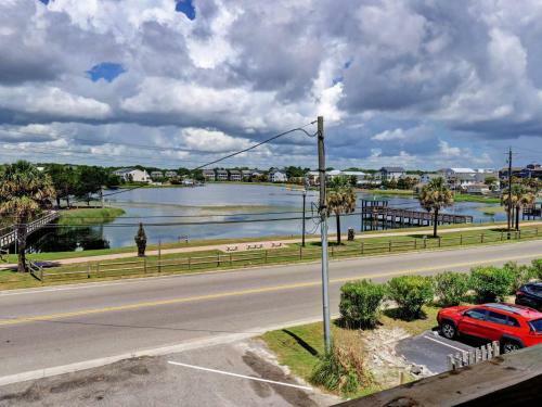 2br Sleeps 6 Lakefront Oceanview Boardwalk Access
