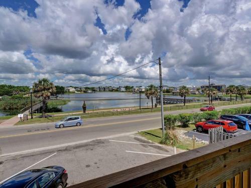 2br Sleeps 6 Lakefront Oceanview Boardwalk Access