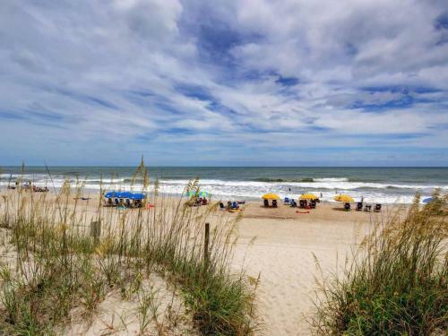 Lakefront Beachview 2br Condo Sleep 6 Close To Boardwalk