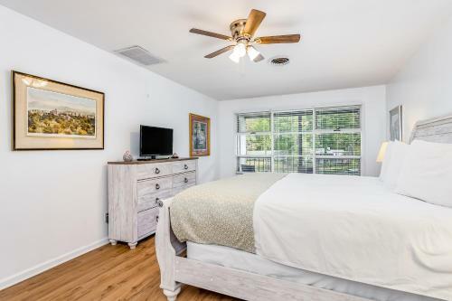 Apartamento Lakehouse Condos