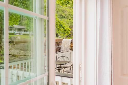 The Mill House -105