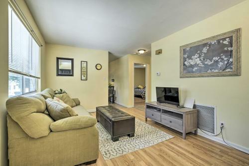 Centrally Located Durham House With Fire Pit!