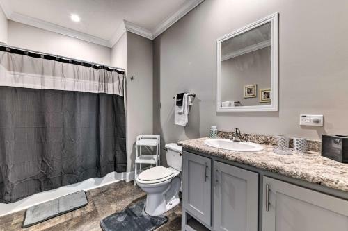 Spacious Blue Ridge Abode With Private Pond!