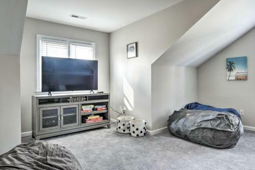 Gorgeous Graham Home With Private Heated Pool