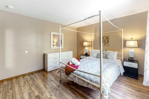 Horatio Hideaway