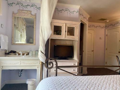 Bed & Breakfast The Cypress Inn