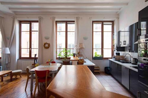 Apartamento Very Nice Duplex In Lyon Croix Rousse Area !