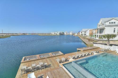 Surf & Sand 235 Lak