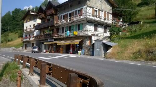 Bed & Breakfast Garni La Genziana