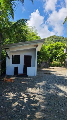 Hostal Cemento Beach House