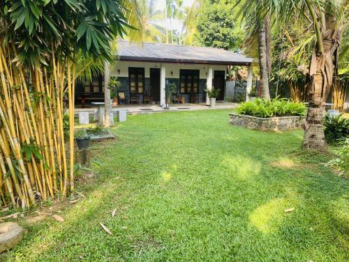 Hostal Silver Villa