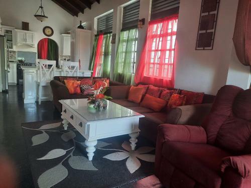 La Casa Slu