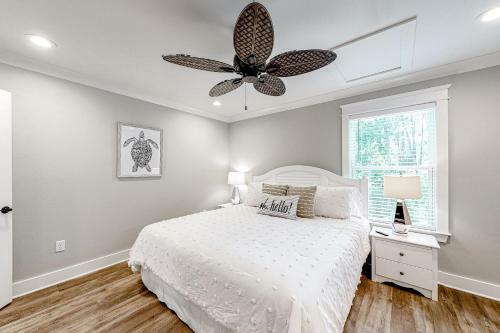 Beach Cottage East