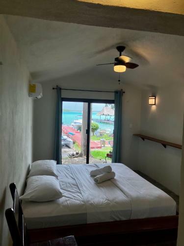 Bed & Breakfast Tortuga Bacalar