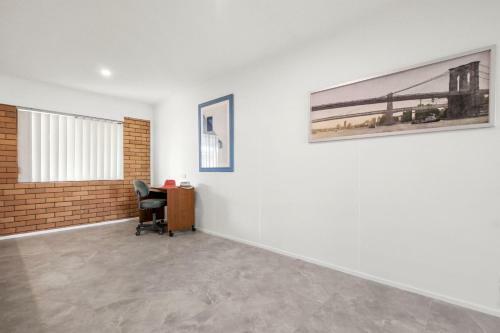 Bell Street 36 Dicky Beach