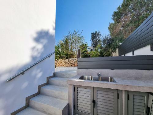 Kalithea Sea View Villas - Neo Chorio