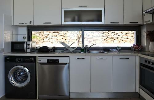 Kalithea Sea View Villas - Neo Chorio