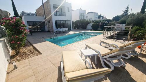 Kalithea Sea View Villas - Neo Chorio