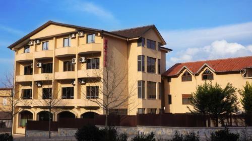 Hotel Agron