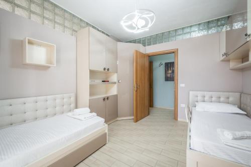 Cozy Central Apartment 2