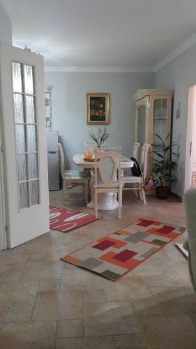 Downtown Apartment